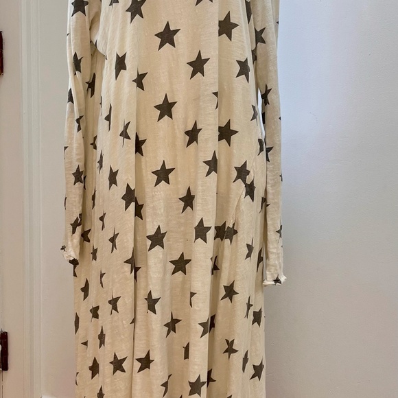 Magnolia Pearl White Distressed Cotton Dress - Picture 2 of 8